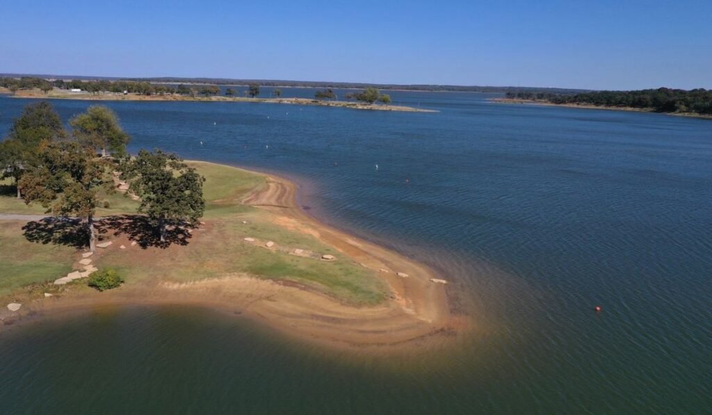 why-lake-texoma-should-be-capitalized-for-seo-success